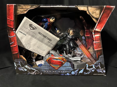 SDCC 2013 Exclusive Movie Masters: Man of Steel Superman vs. General Zod