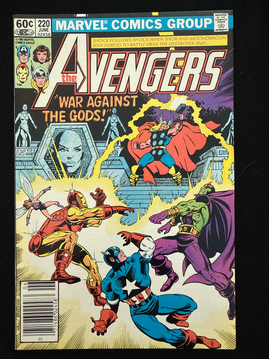 Avengers #220  Newsstand NM (9.4)