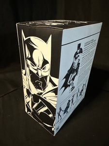 DC Artist Alley: Batman By Hainanu "nooligan" Saulque Black & White Variant