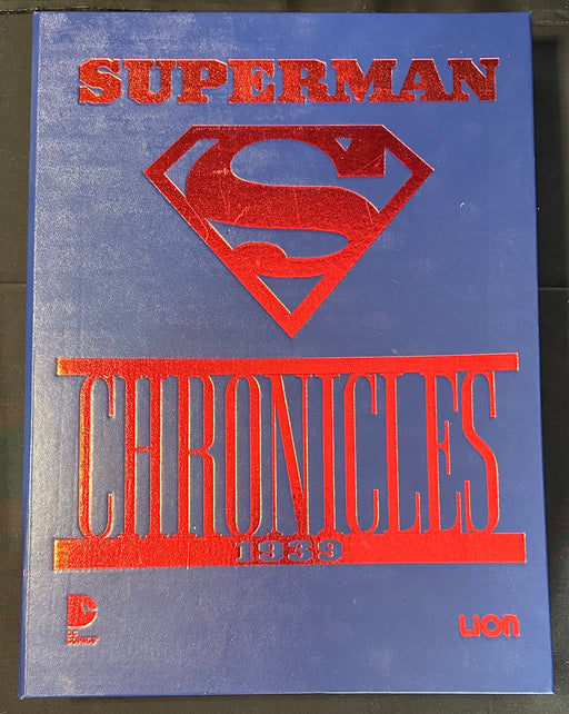 Superman Chronicles: 1939 Hardcover with Box (Italian Edition) RARE