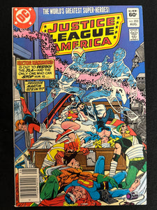 Justice League of America #205  Newsstand Vol. 23 VF- (7.5)
