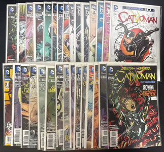 Catwoman #0,1-27, Ann. 1  NM+ (9.6)