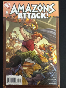 Amazons Attack #  5  NM (9.4)