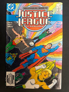 Justice League International # 10 FN/VF (7.0)
