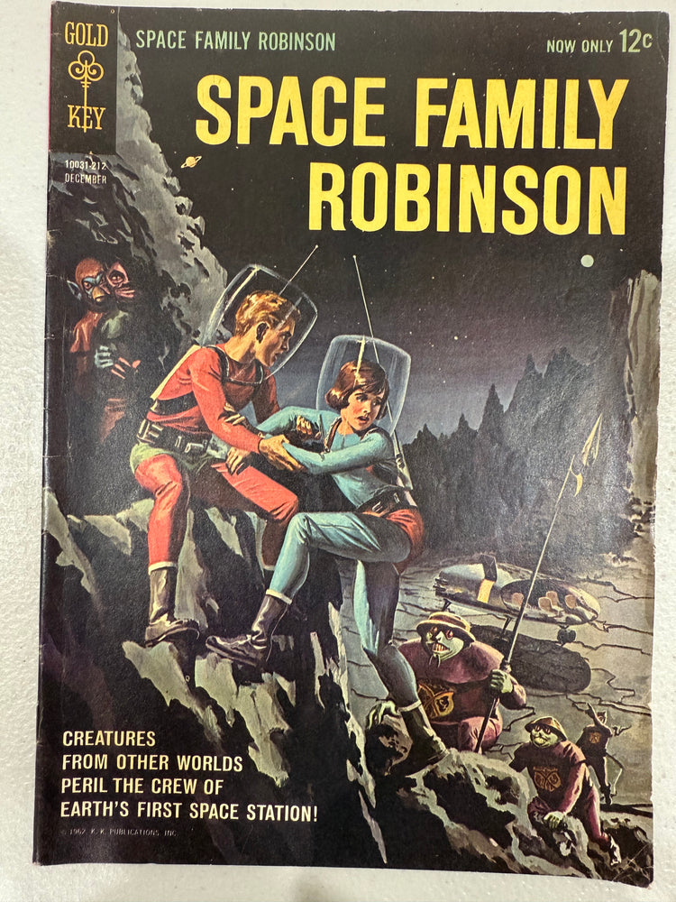 Space Family Robinson #  1  FN+ (6.5)