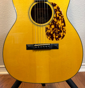 2010 Collings 001A Varnish 6-String Acoustic Guitar