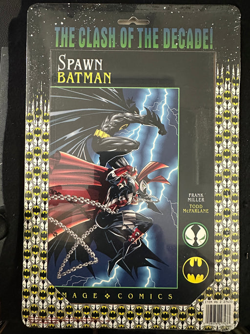 Batman / Spawn - Clash of the Decade 2 Books Includes Poster NM/MT (9.8)