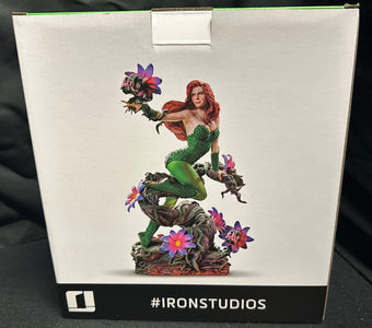 Iron Studios Poison Ivy by Ivan Reis 1/10 Scale