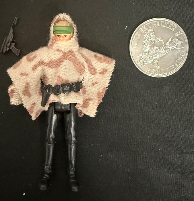 Kenner Star Wars POTF Luke Skywalker (Poncho) with Coin and Gun