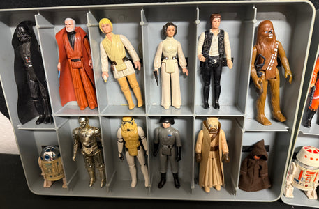 Kenner Star Wars Original First 21 Action Figures (1977-1979) Plus Case