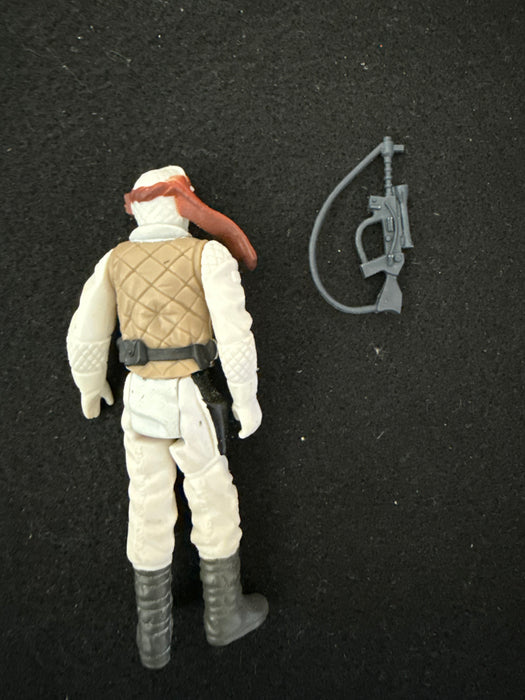 Kenner Star Wars ESB Luke Skywalker Hoth with Weapon