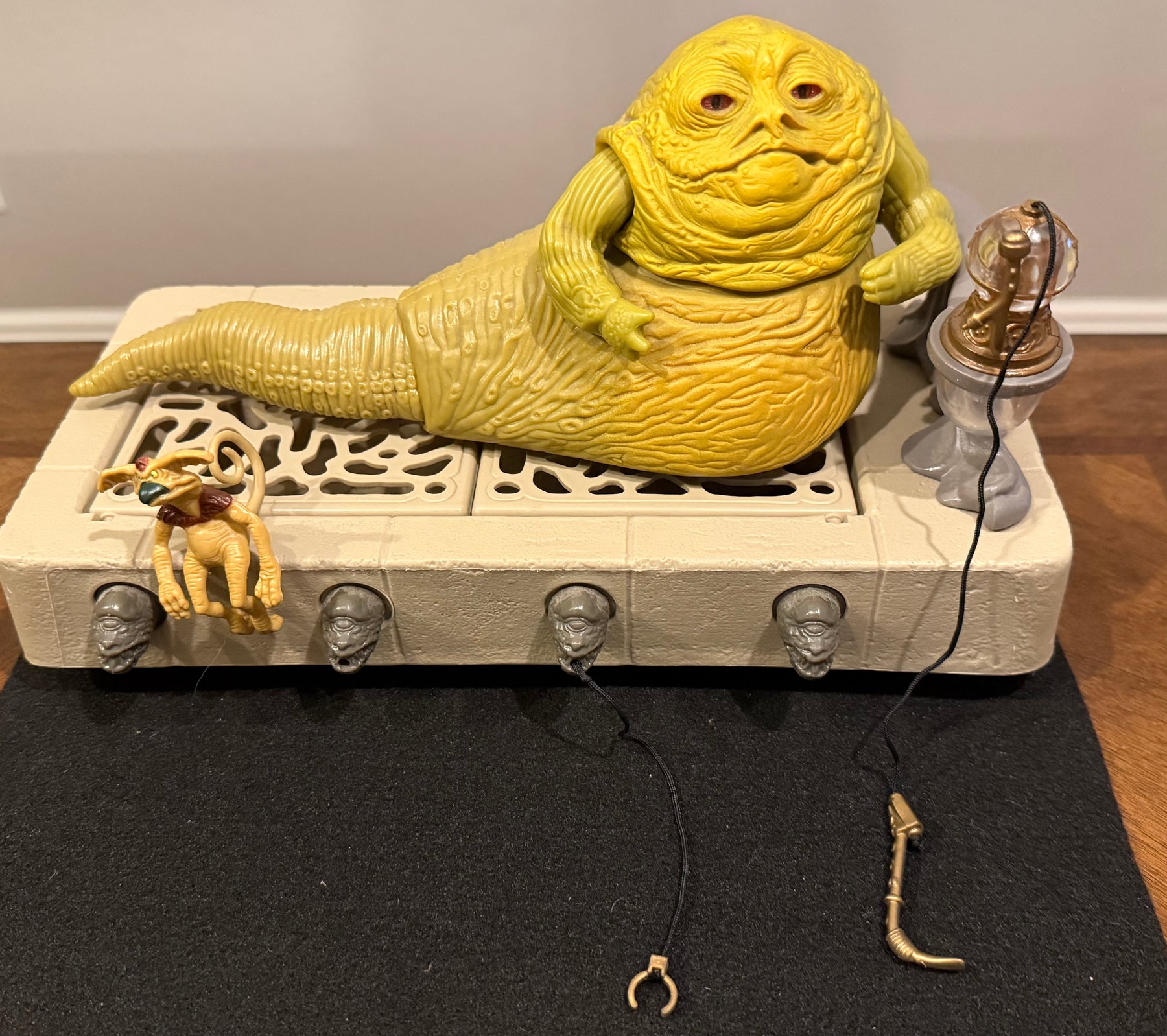 Kenner Star Wars ROTJ Jabba the Hutt Playset Complete