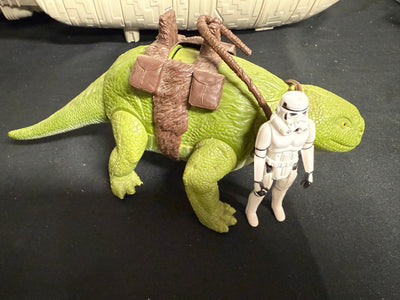 Kenner Star Wars Patrol Dewback includes Stormtrooper (1978)