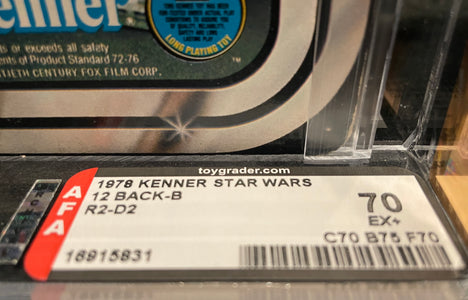 Kenner Star Wars R2-D2 12-Back B AFA 70